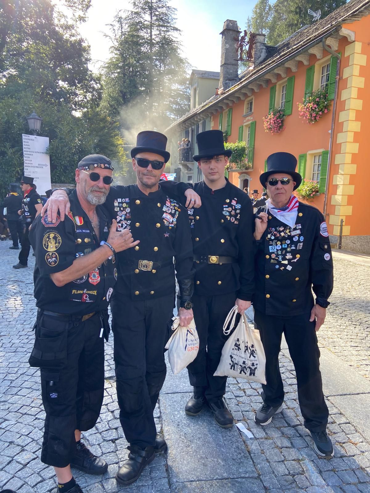 WhatsApp Image 2025-09-16 at 21.03.40 (1)